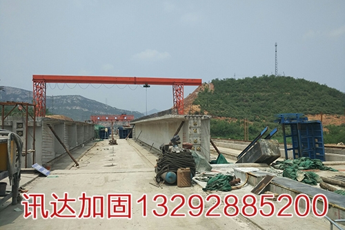 2石家庄南绕城高速梁厂路基注浆加固.jpg