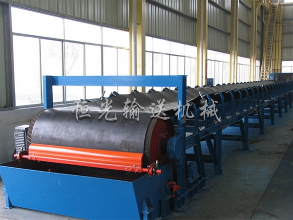 礦用固定式輸送機(jī).png