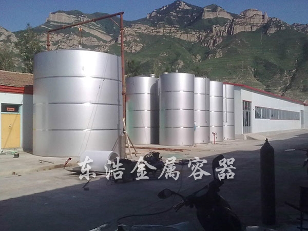 不锈钢储酒罐 (2).jpg